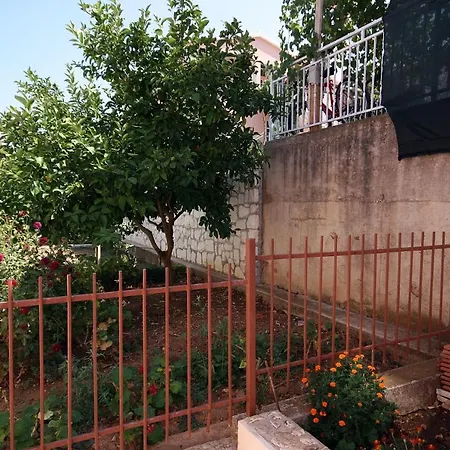 Mastrinka 4648c * Trogir